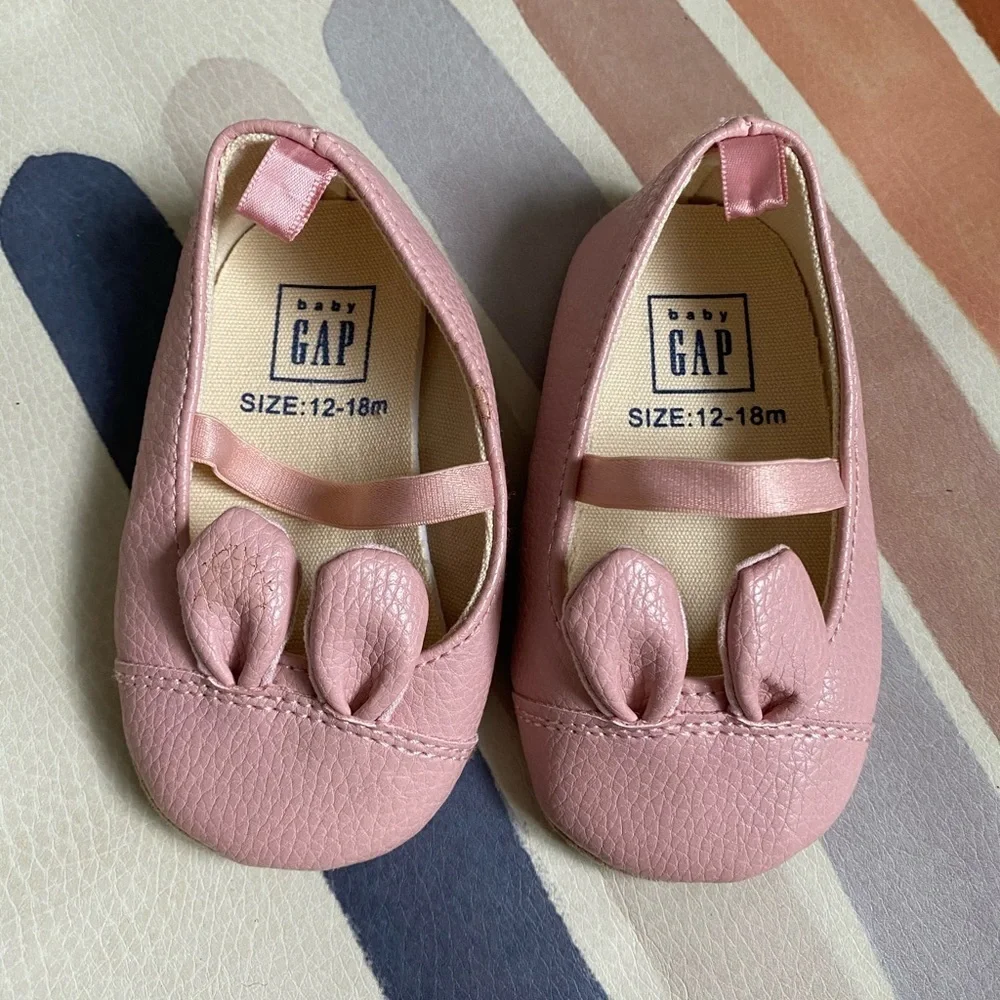 3 pairs of toddler girl shoes